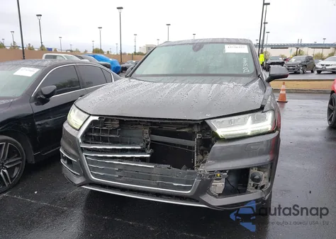 2019 Audi Q7 55 Premium from USA, damaged, VIN WA1VAAF72KD030443